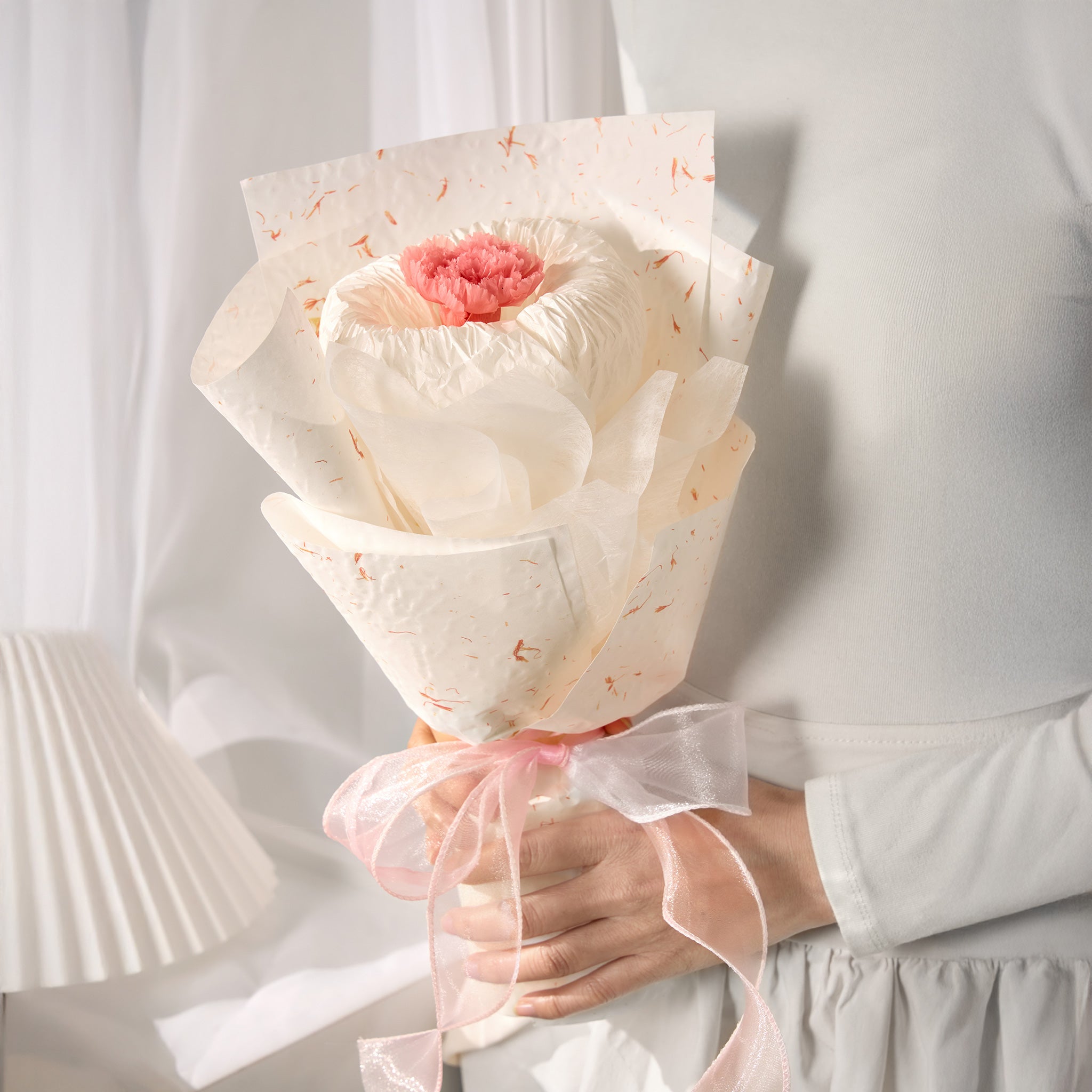 Luna (1 Carnation) – Pink