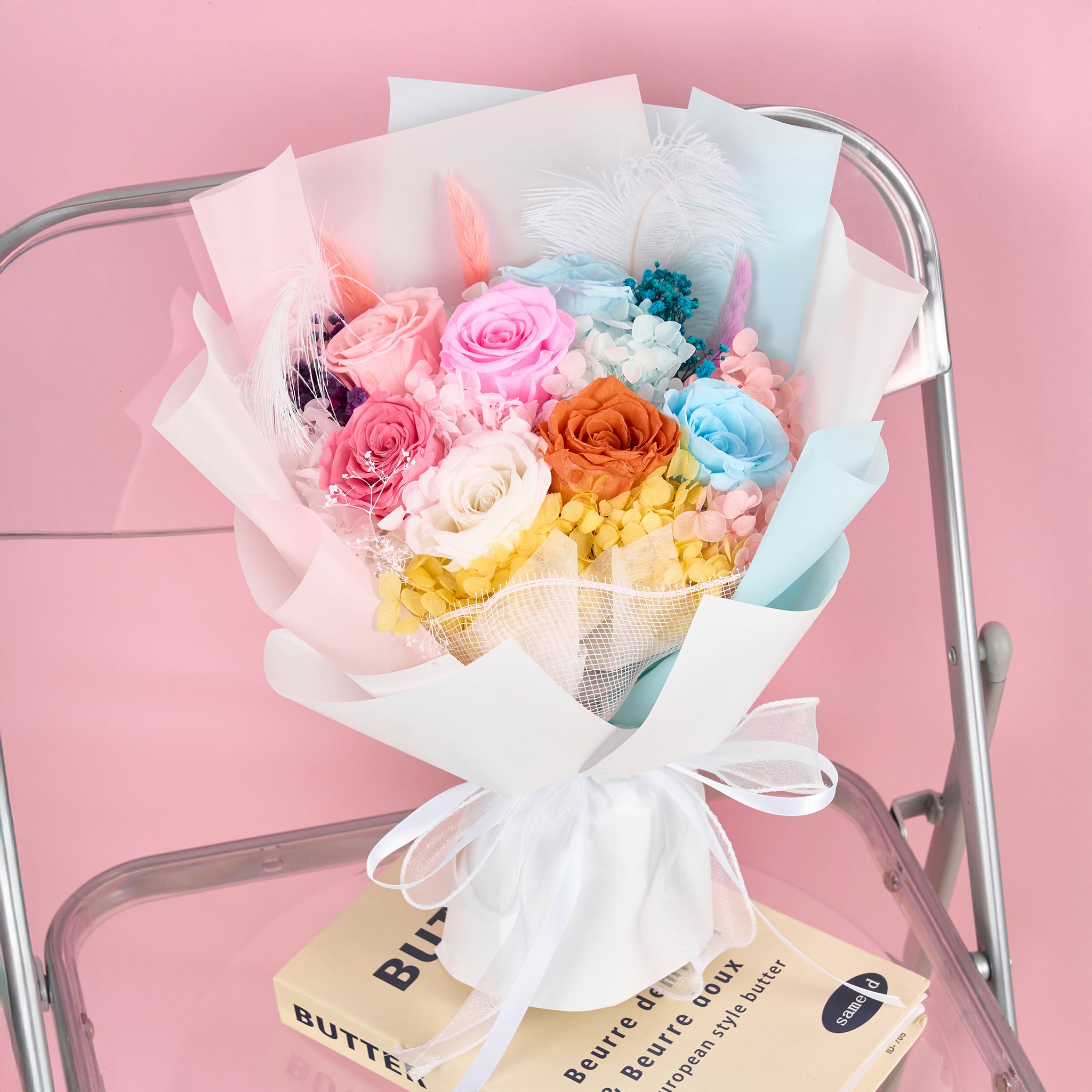 Rainbow Magic (7 Roses)