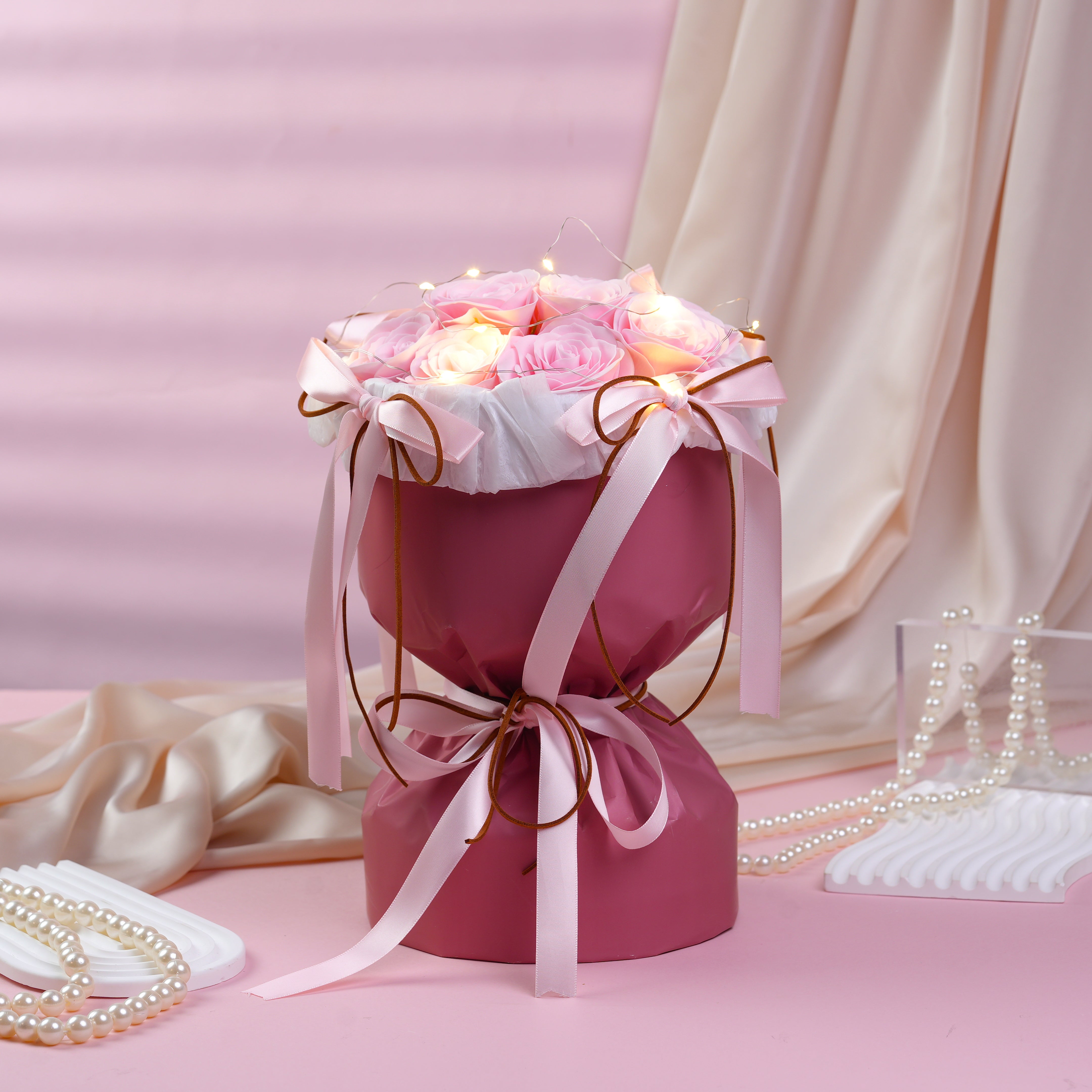 [Soap] Seraphina — 12 Pink Roses