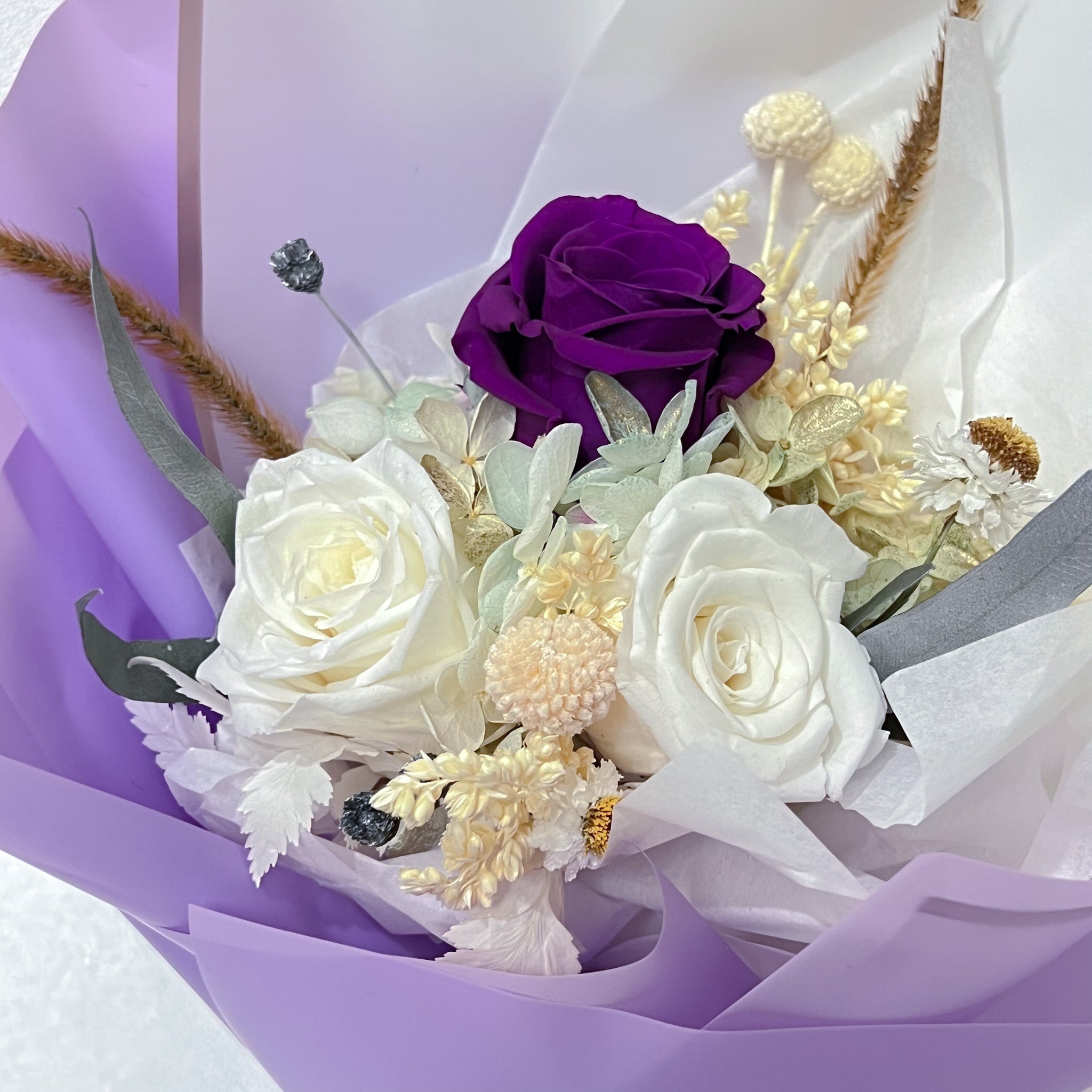 Viola (3 Roses) – Pastel Purple